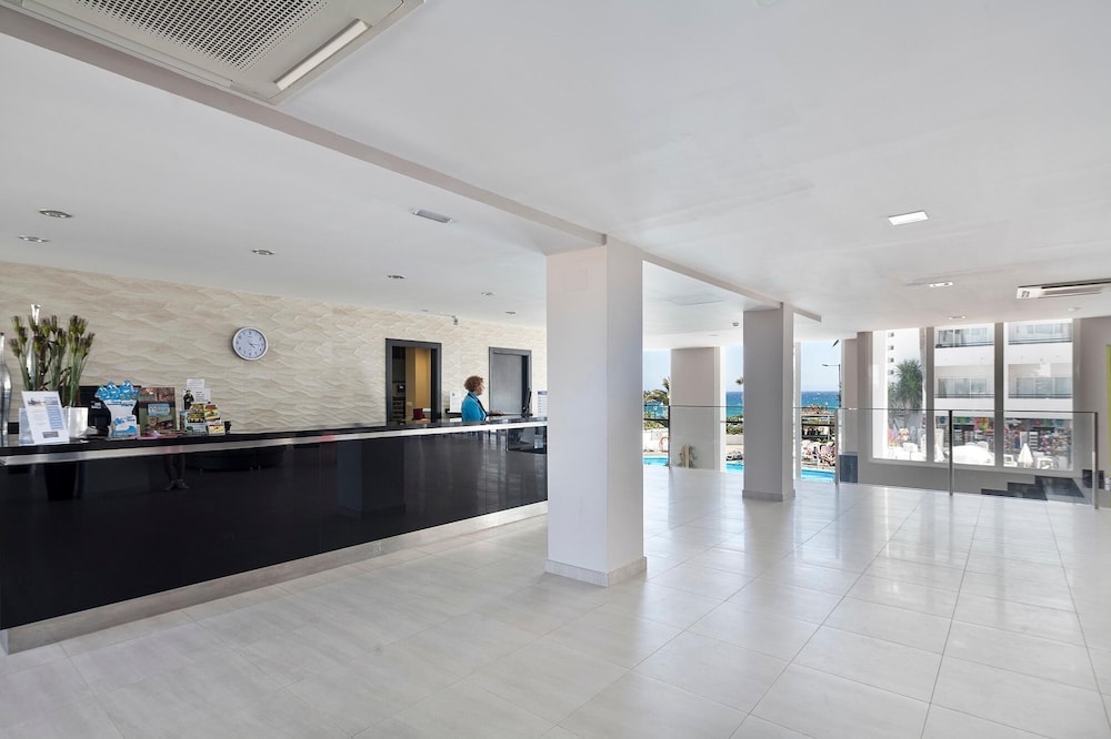 Hotel Best Indalo — Hotel building in Mojacar, Andalusia
