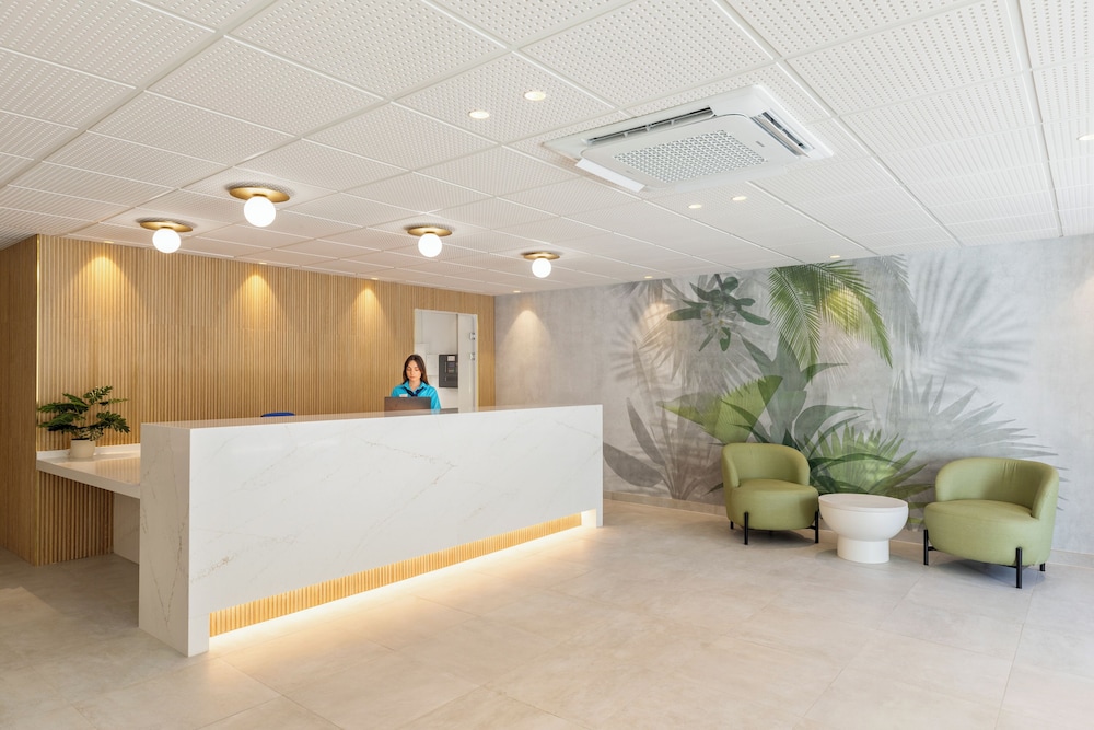 Hotel Best Indalo — Hotel building in Mojacar, Andalusia