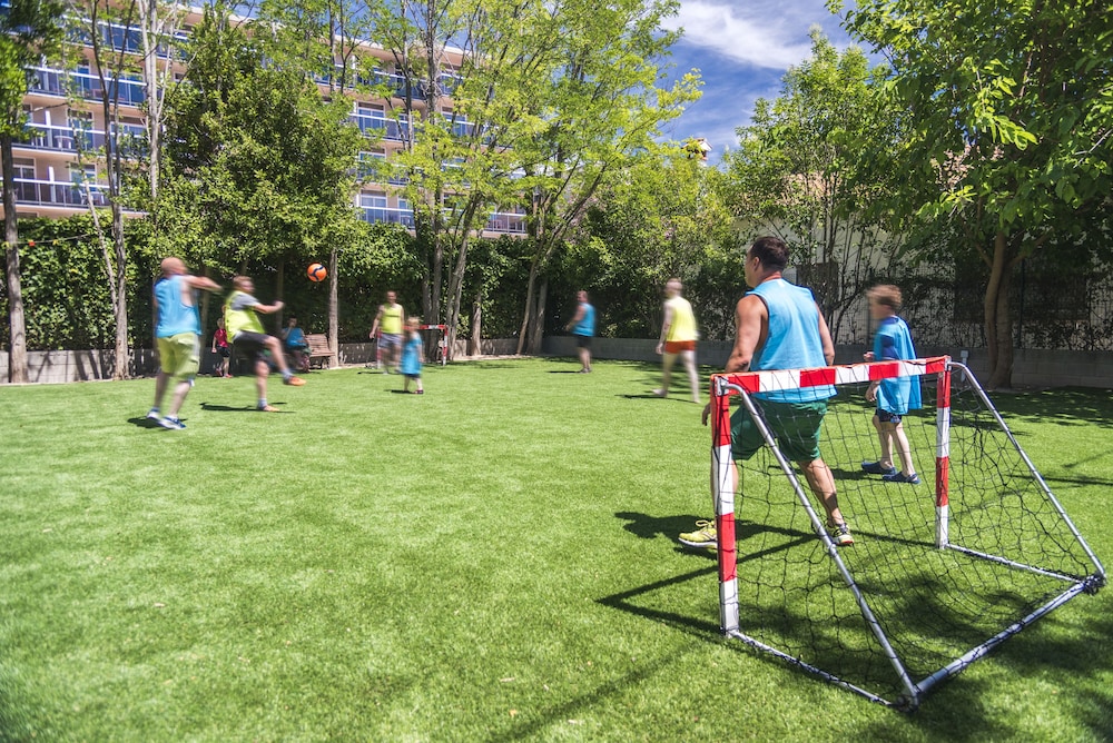 Aparthotel CYE Holiday Centre — Sports & recreation in Salou, Catalonia
