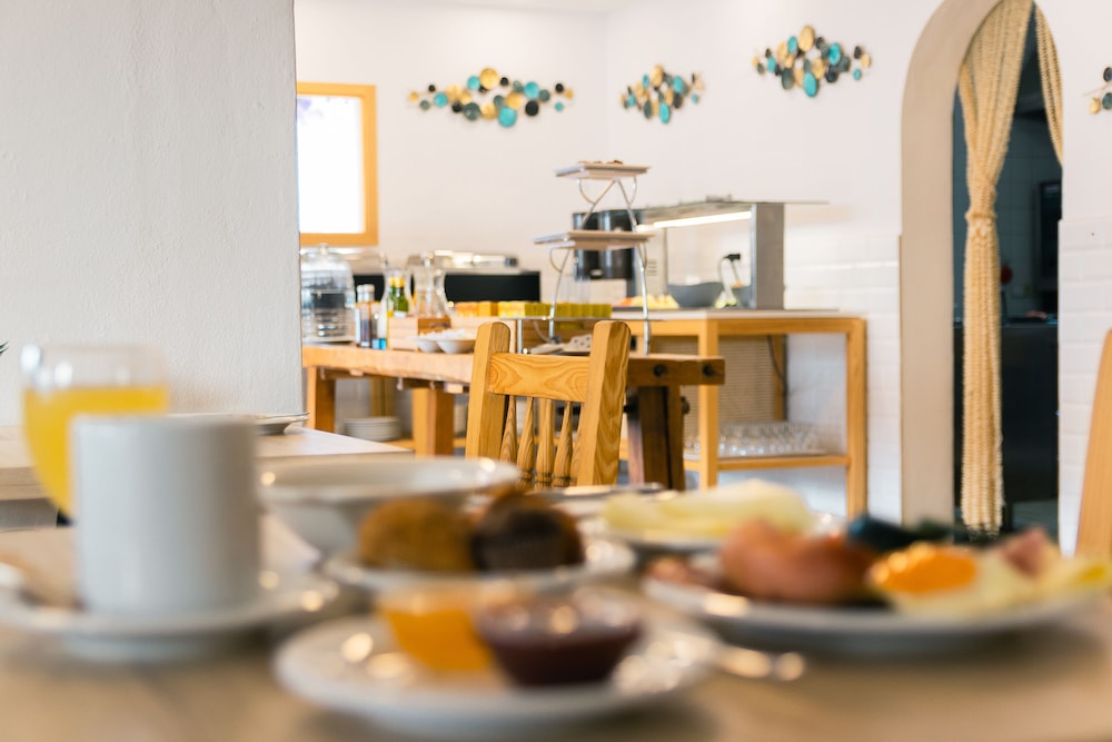 Hotel d´Or — Restaurant & bars in Cala d´Or, Balearic Islands