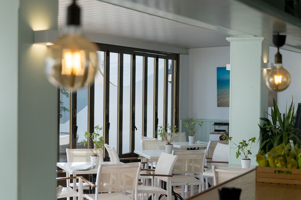 Hotel d´Or — Restaurant & bars in Cala d´Or, Balearic Islands