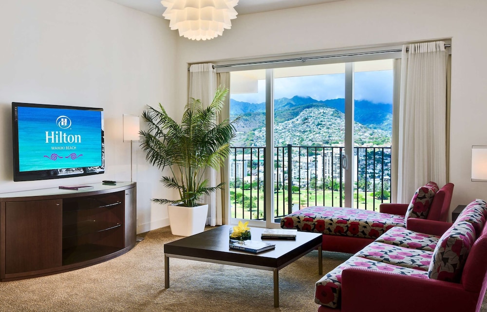 Hilton Waikiki Beach Resort & Spa — Hotel rooms in Honolulu, Hawaii