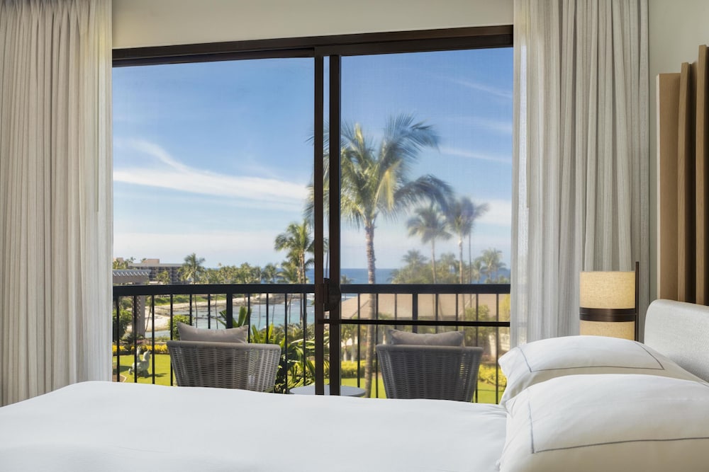 Hilton Waikoloa Village — Hotel rooms in Waikoloa, Hawaii
