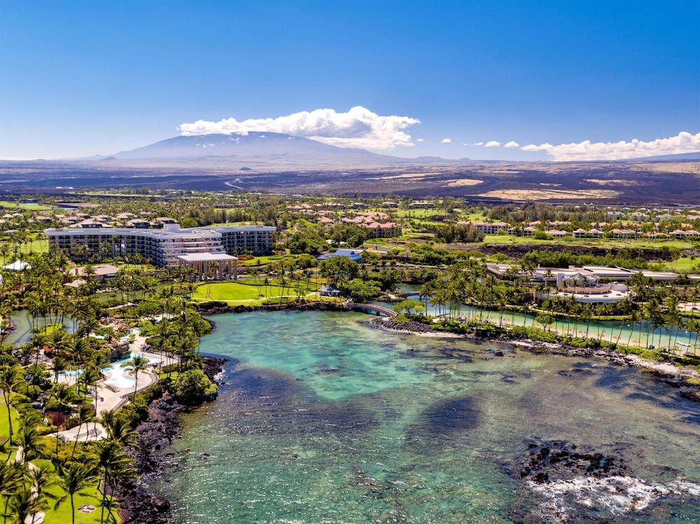 Hilton Waikoloa Village — Attractions in the area in Waikoloa, Hawaii
