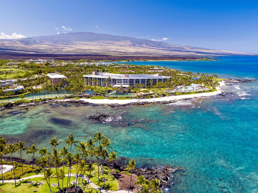 Hilton Waikoloa Village — Attractions in the area in Waikoloa, Hawaii