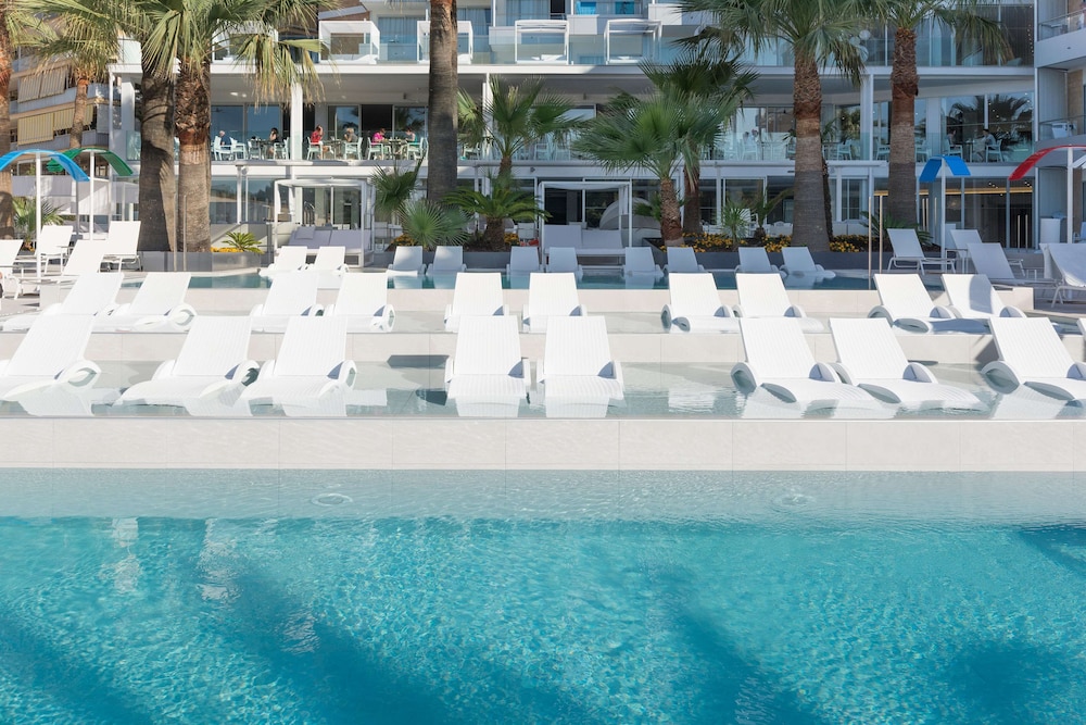 Reverence Mare Hotel - Adults Only — Swimming pool in Palma Nova, Balearic Islands