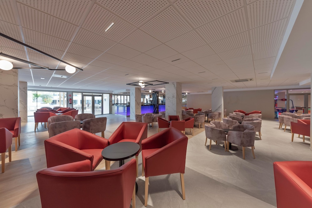 Hotel Best Delta — Restaurant & bars in Maioris Decima, Balearic Islands