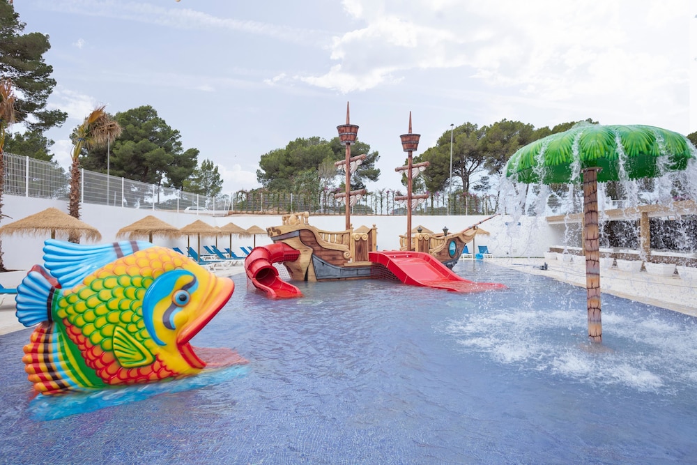 Hotel Best Delta — Swimming pool in Maioris Decima, Balearic Islands