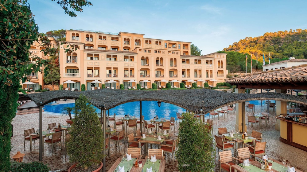 The Camp de Mar Hotel & Resort — Hotel building in Andratx, Balearic Islands
