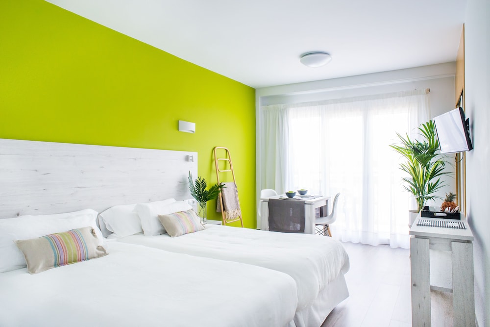 Apartamentos Dunas Club — Hotel rooms in Corralejo, Canary Islands