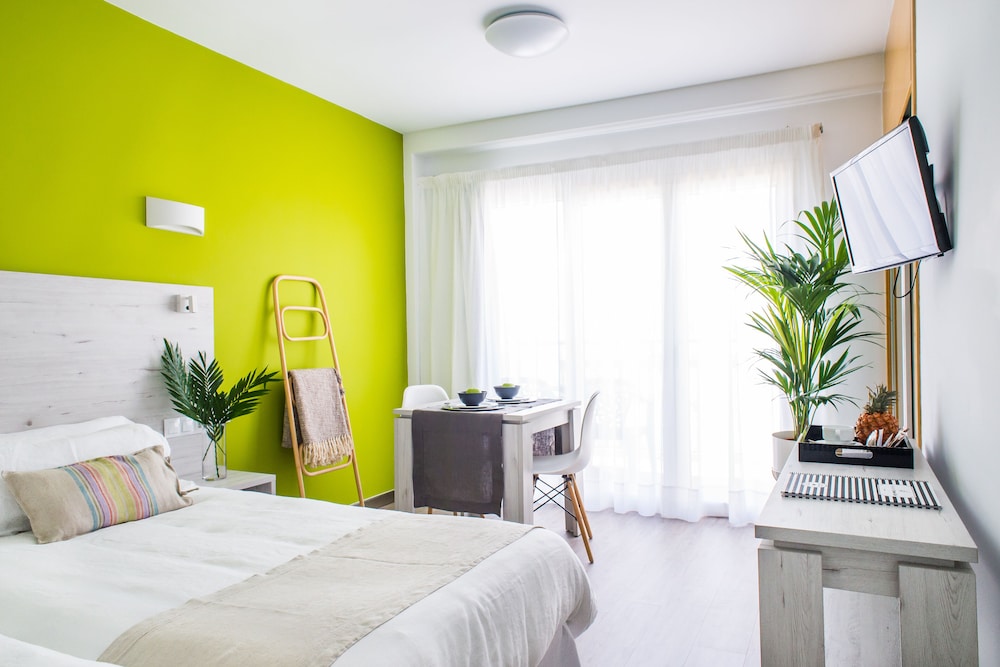 Apartamentos Dunas Club — Hotel rooms in Corralejo, Canary Islands