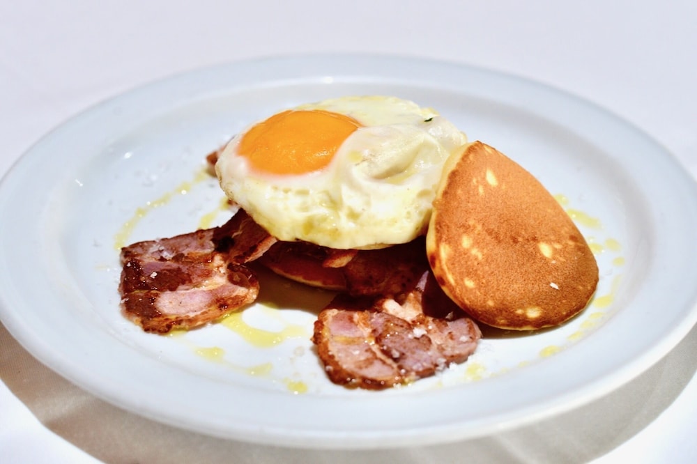 Apartamentos Dunas Club — Restaurant & bars in Corralejo, Canary Islands