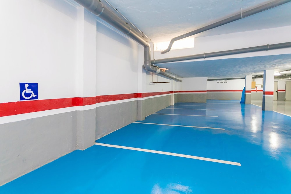 Duquesa Playa Aparthotel — Hotel building in Santa Eulalia, Balearic Islands