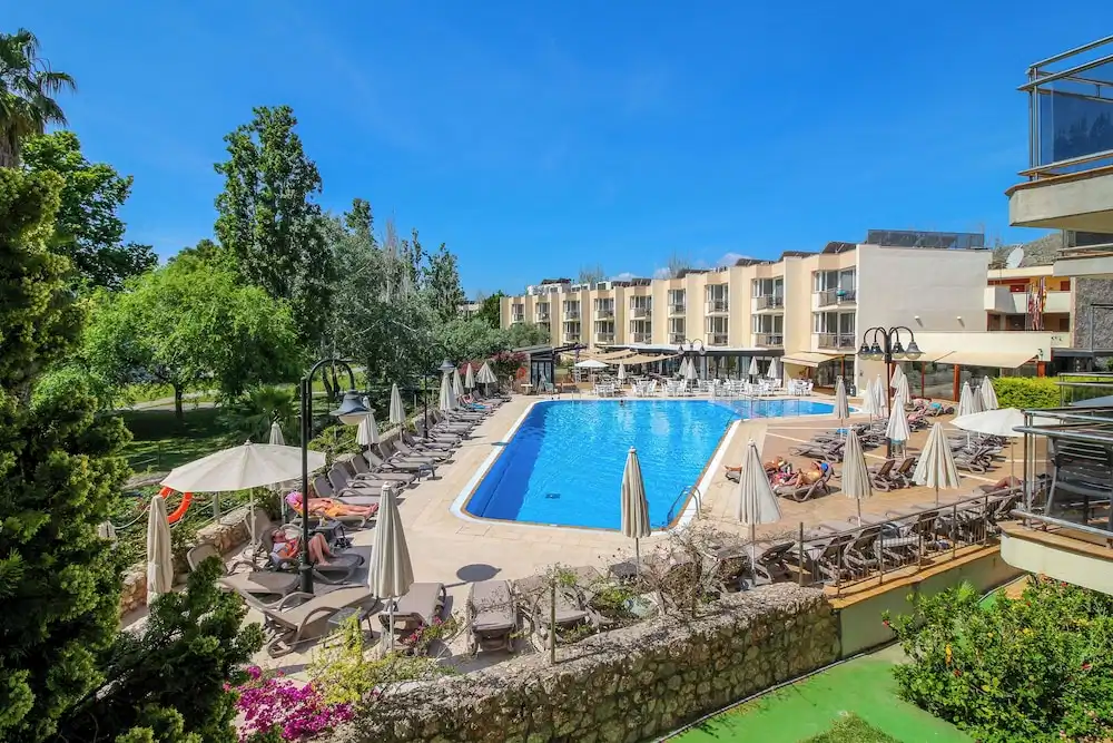 Aparthotel Duva & Spa — Swimming pool in Puerto Pollensa, Balearic Islands