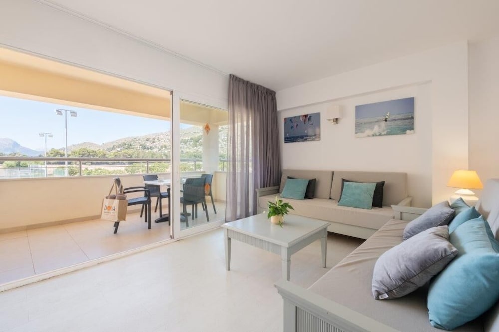 Aparthotel Duva & Spa — Hotel rooms in Puerto Pollensa, Balearic Islands