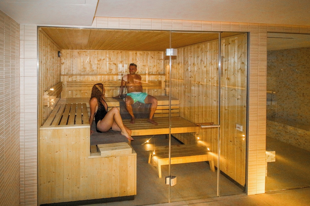 Aparthotel Duva & Spa — Spa in Puerto Pollensa, Balearic Islands