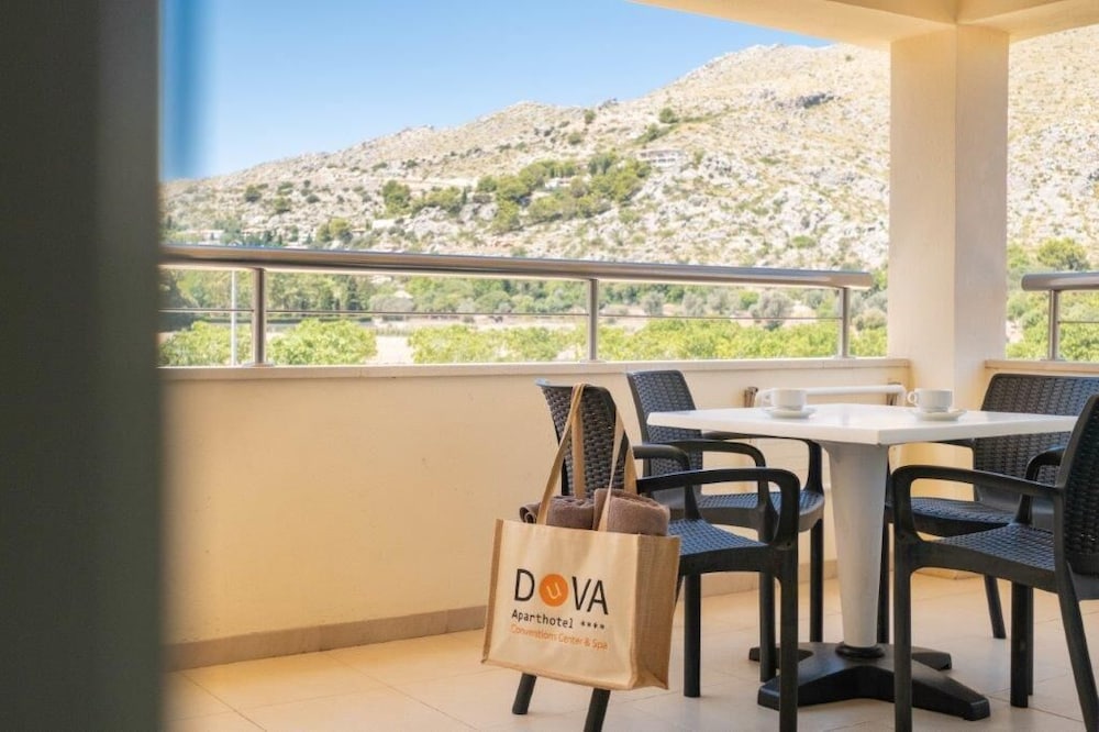 Aparthotel Duva & Spa — Hotel rooms in Puerto Pollensa, Balearic Islands