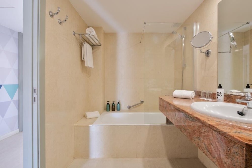 Aparthotel Duva & Spa — Hotel rooms in Puerto Pollensa, Balearic Islands