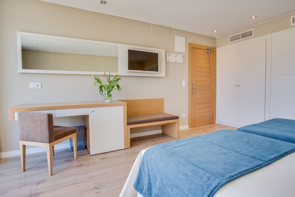 Hotel Eden Soller — Hotel rooms in Puerto de Soller, Balearic Islands