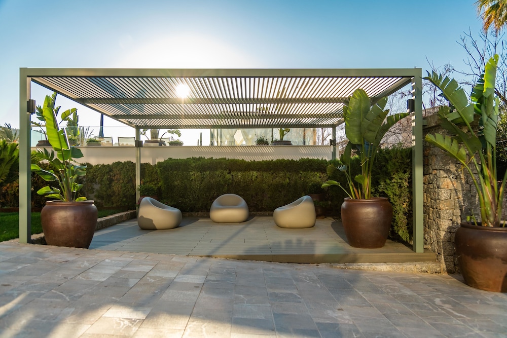 Hotel Eden Soller — Hotel building in Puerto de Soller, Balearic Islands
