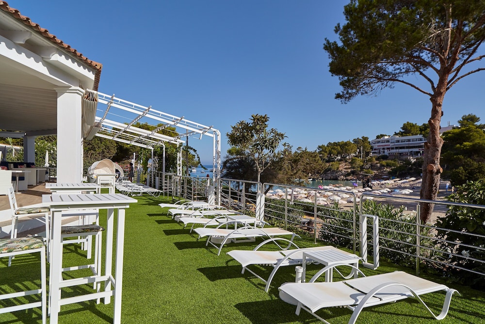 Sandos El Greco Hotel - Adults Only — Beach in Portinatx, Balearic Islands