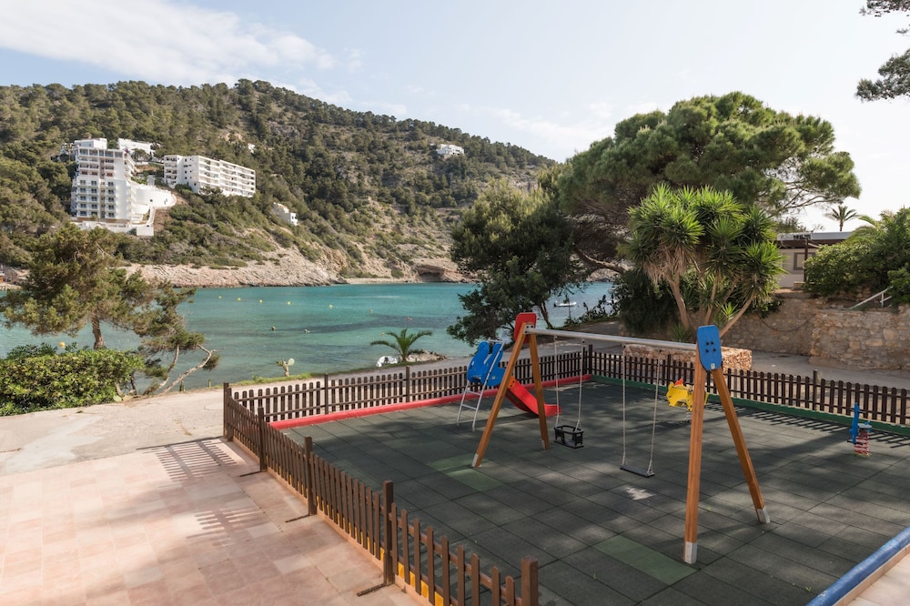 Hotel Apartamentos El Pinar — Sports & recreation in Santa Eulalia, Balearic Islands