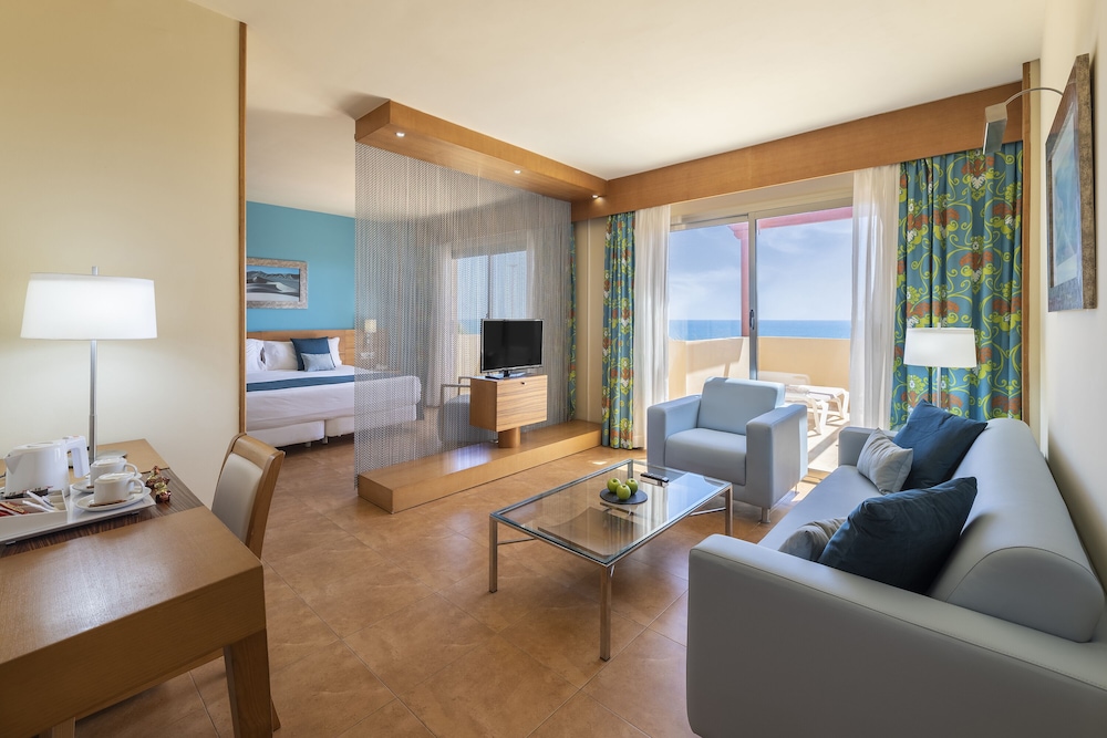 Elba Carlota Beach & Golf Resort — Hotel rooms in Costa de Antigua, Canary Islands