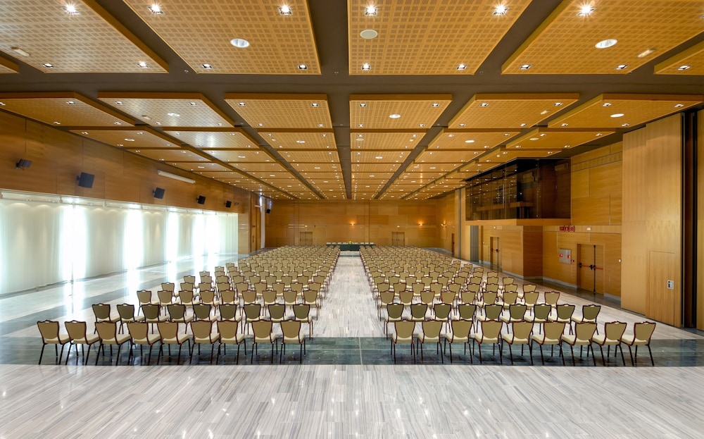 Elba Carlota Beach & Golf Resort — Hotel building in Costa de Antigua, Canary Islands