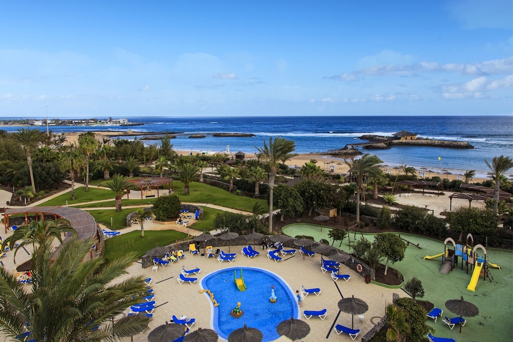 Elba Carlota Beach & Golf Resort — Attractions for children in Costa de Antigua, Canary Islands