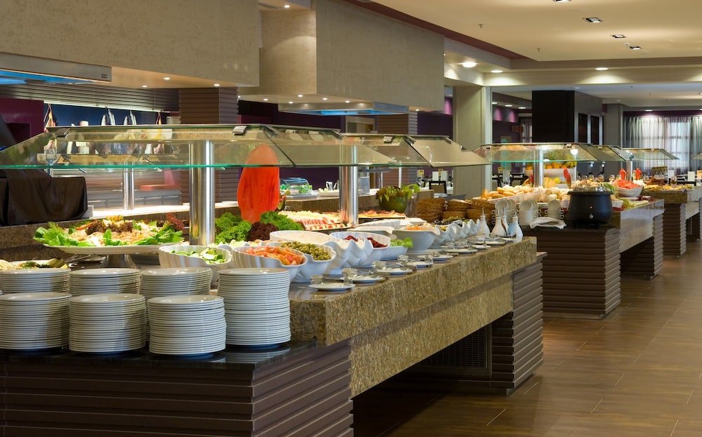 Elba Carlota Beach & Golf Resort — Restaurant & bars in Costa de Antigua, Canary Islands
