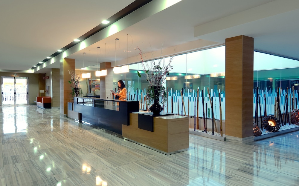 Elba Carlota Beach & Golf Resort — Hotel building in Costa de Antigua, Canary Islands