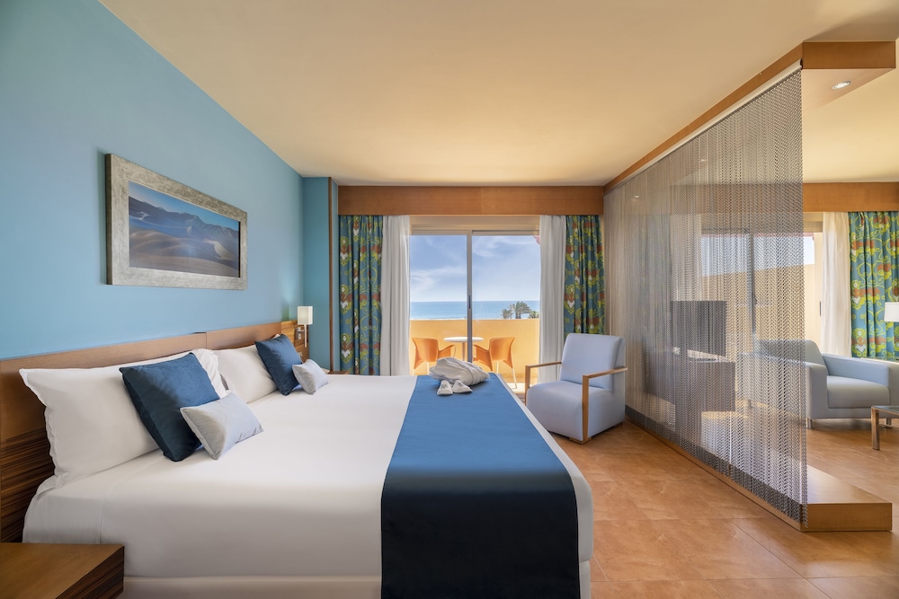 Elba Carlota Beach & Golf Resort — Hotel rooms in Costa de Antigua, Canary Islands