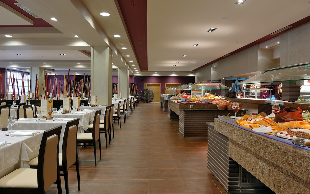 Elba Carlota Beach & Golf Resort — Restaurant & bars in Costa de Antigua, Canary Islands
