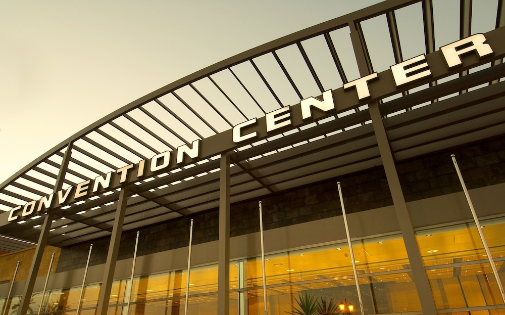 Elba Carlota Beach & Golf Resort — Hotel building in Costa de Antigua, Canary Islands