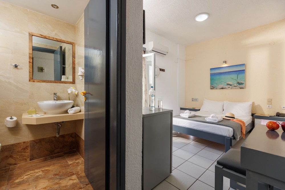 Agrabella Hotel - Adults Only — Hotel rooms in Hersonissos