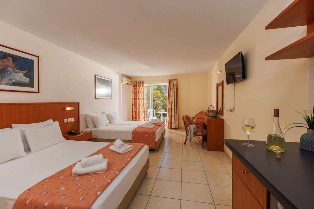 Agrabella Hotel - Adults Only — Hotel rooms in Hersonissos