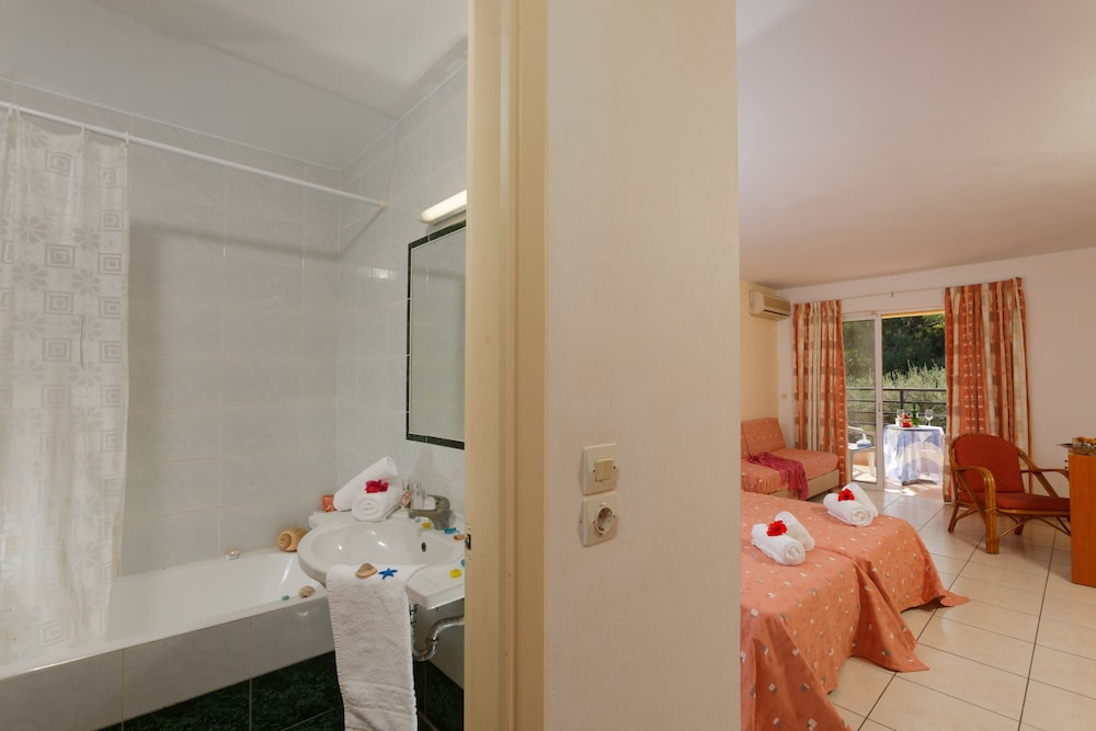 Agrabella Hotel - Adults Only — Hotel rooms in Hersonissos