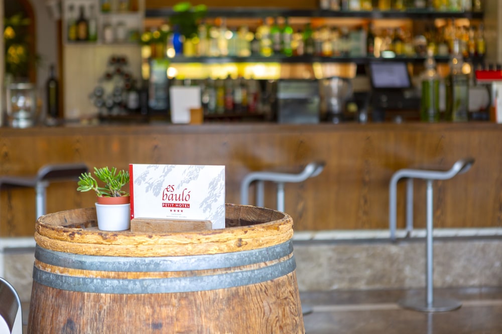 Es Baulo Petit Hotel — Restaurant & bars in Can Picafort, Balearic Islands