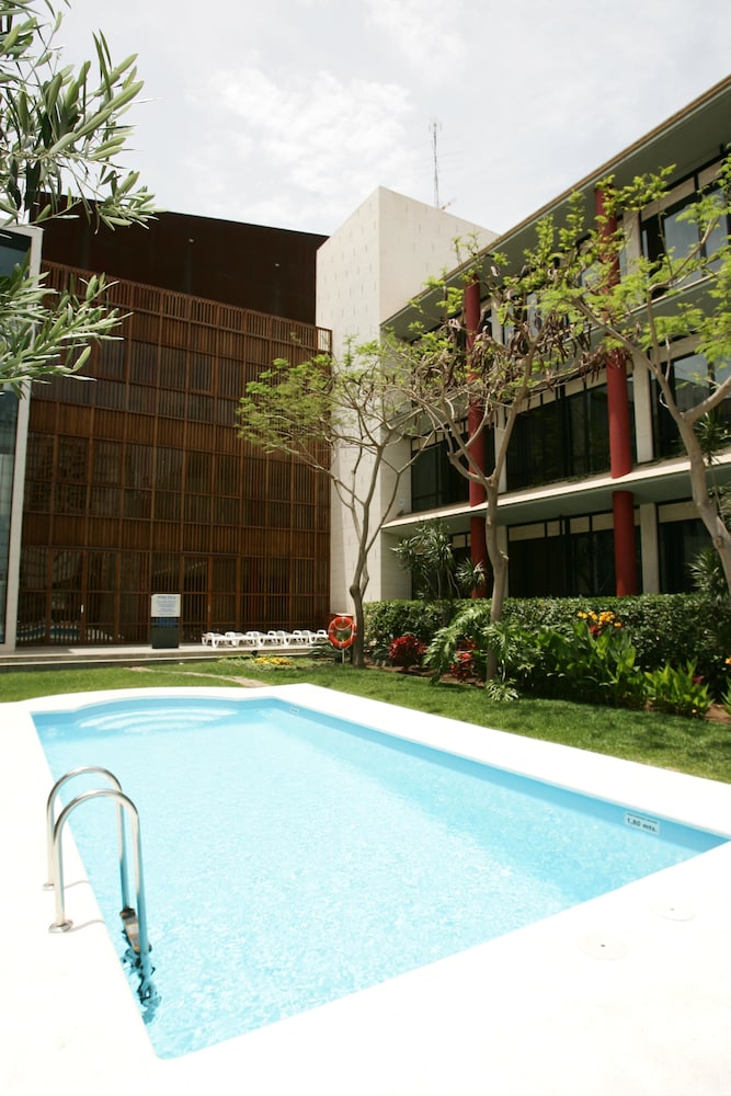 Hotel Escuela Santa Cruz