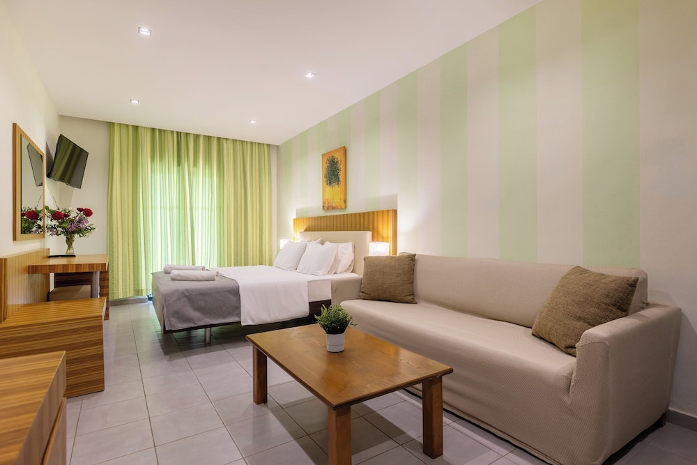 Agrilia Hotel - Adults Only — Hotel rooms in Laganas, Ionian Islands