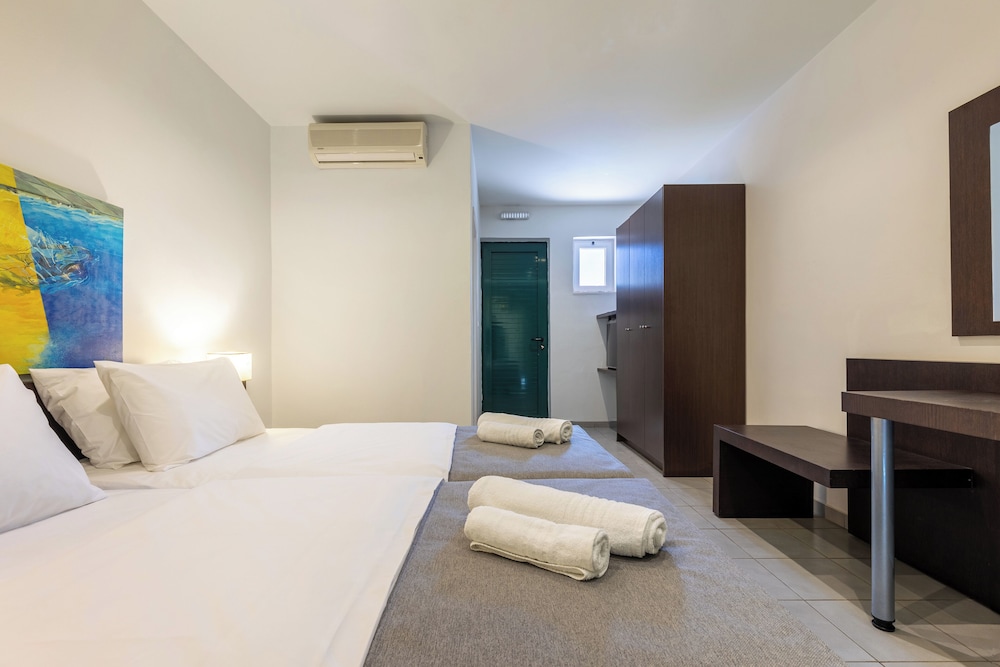 Agrilia Hotel - Adults Only — Hotel rooms in Laganas, Ionian Islands
