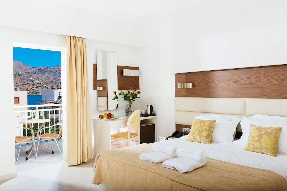 Elounda Akti Olous - Adults only — Hotel rooms in Elounda