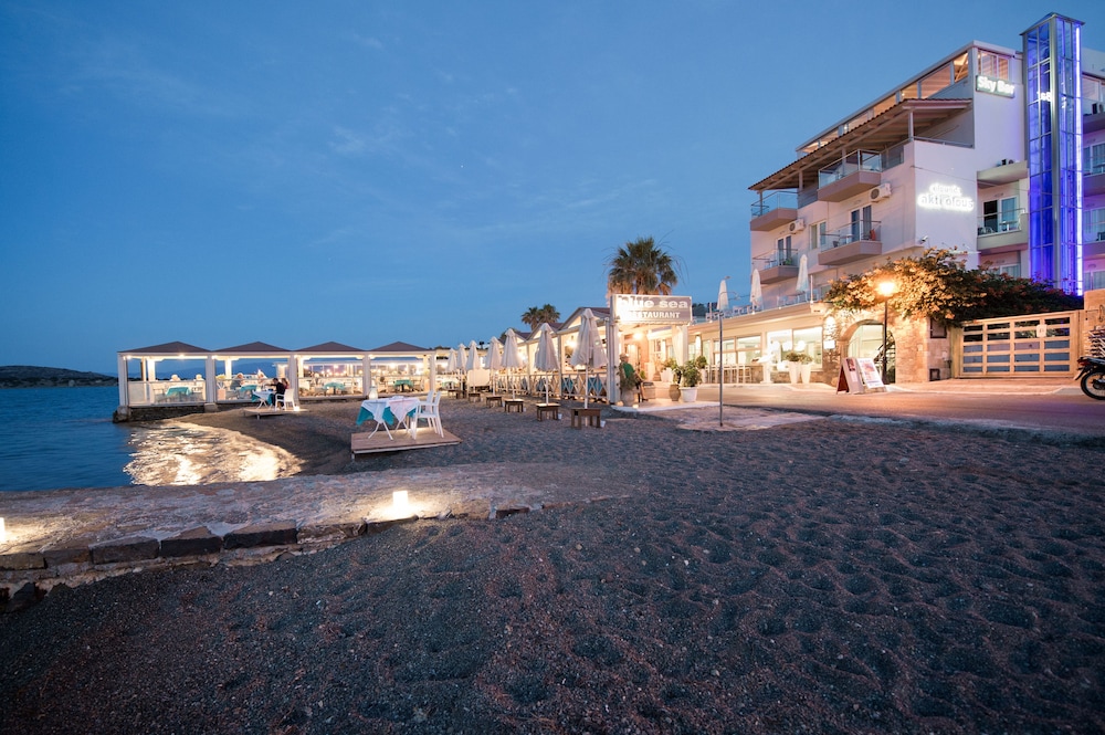 Elounda Akti Olous - Adults only — Restaurant & bars in Elounda