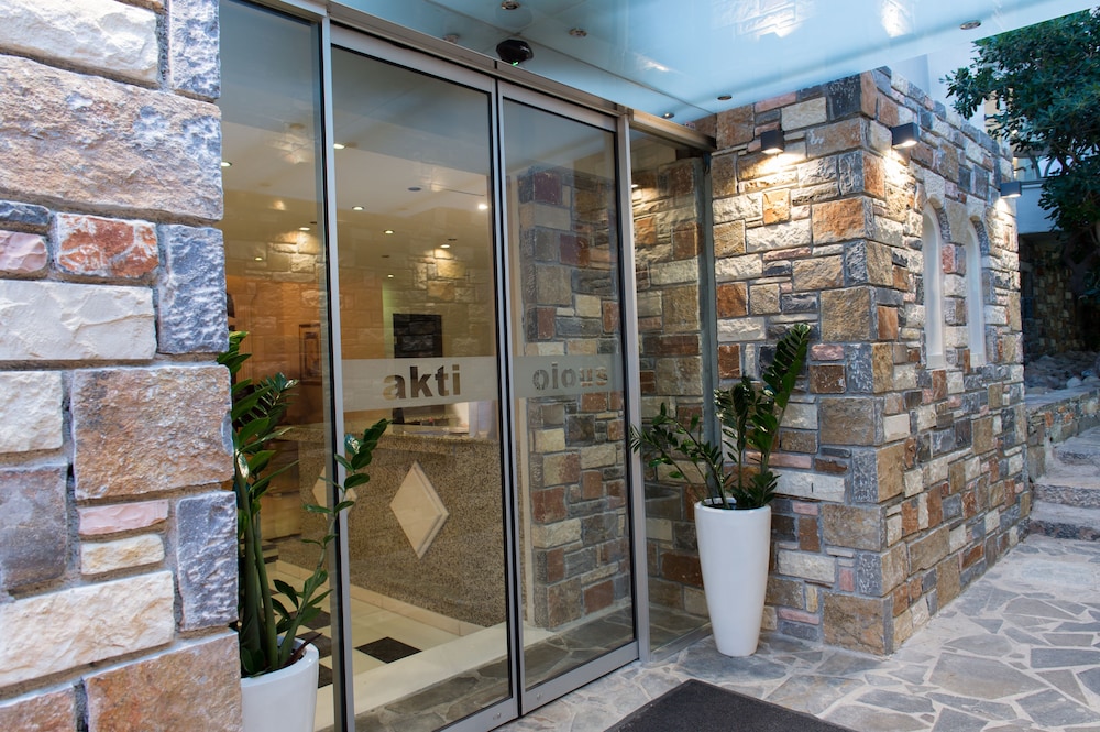 Elounda Akti Olous - Adults only — Hotel building in Elounda