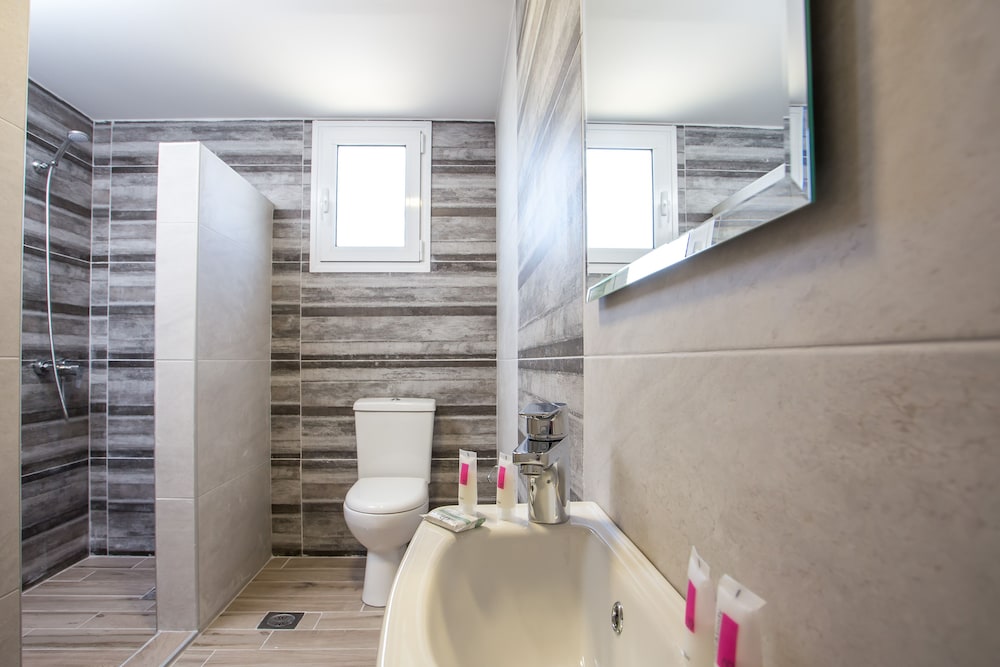 Anika Studios — Hotel rooms in Faliraki, South Aegean