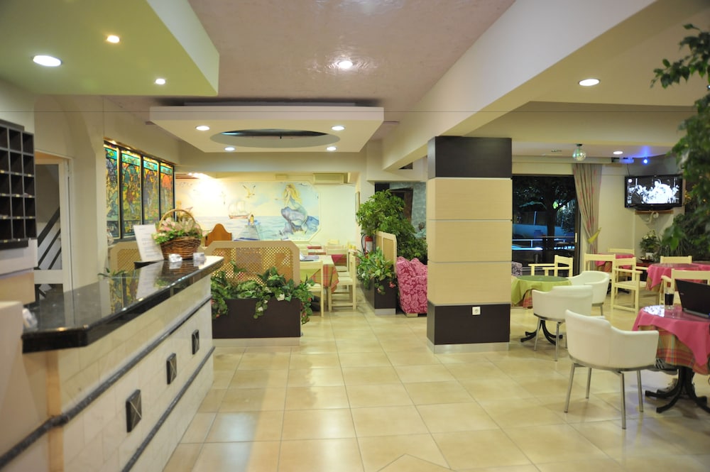 Anseli Hotel — Restaurant & bars in Kremasti, South Aegean