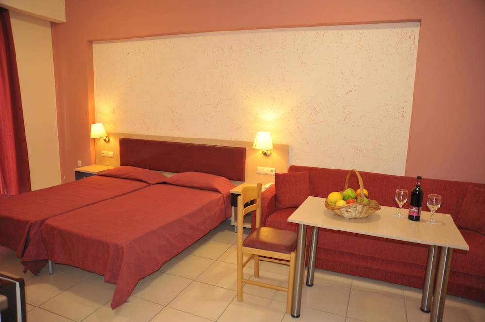 Anseli Hotel — Hotel rooms in Kremasti, South Aegean