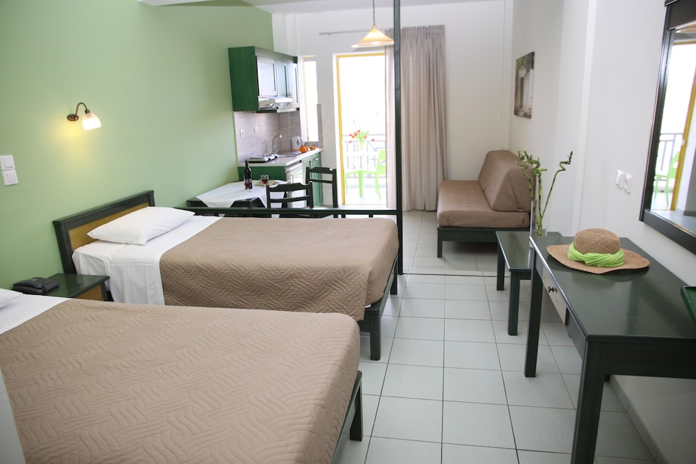 Apollon Hotel Apartments — Hotel rooms in Rethymnon