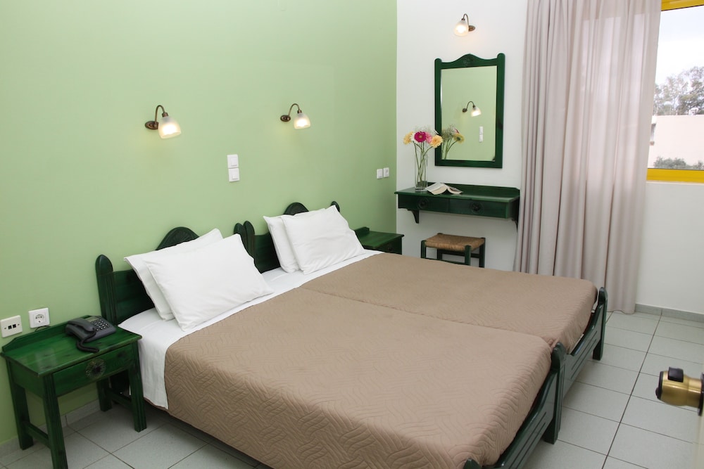 Apollon Hotel Apartments — Hotel rooms in Rethymnon