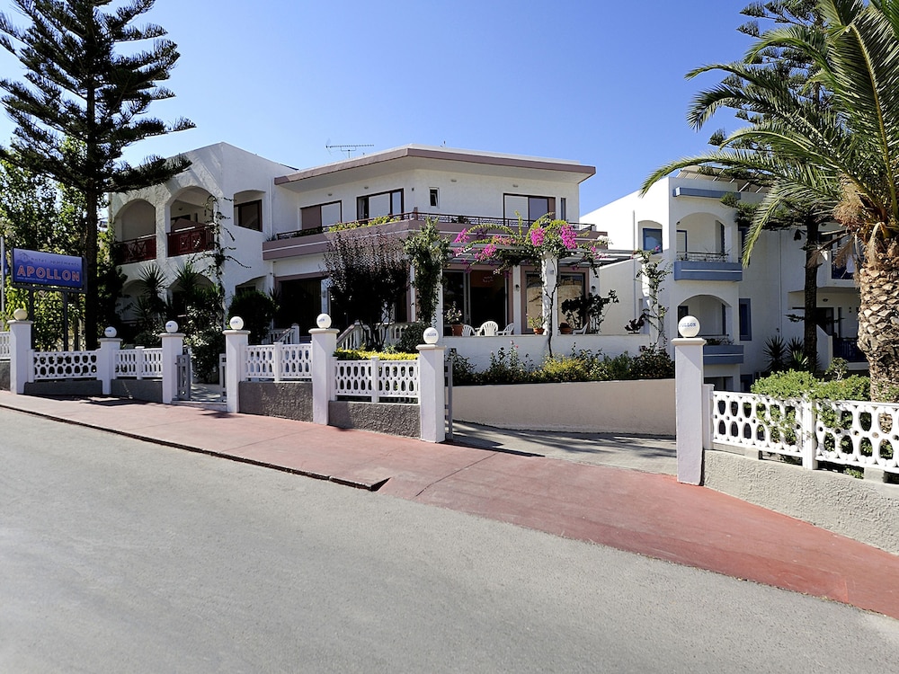 Apollon Hotel Apartments — Hotel building in Rethymnon